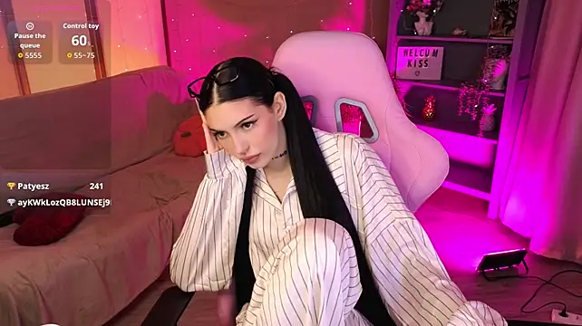 دردشة Kelly__Bunny الجنسية المباشرة