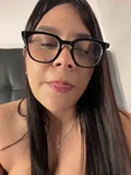 Chat XXX en directo de Sarita_Velez