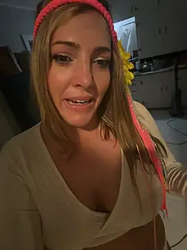 Chat XXX en directo de hollyharmd