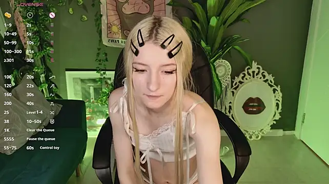 KenaTol Live XXX-chat