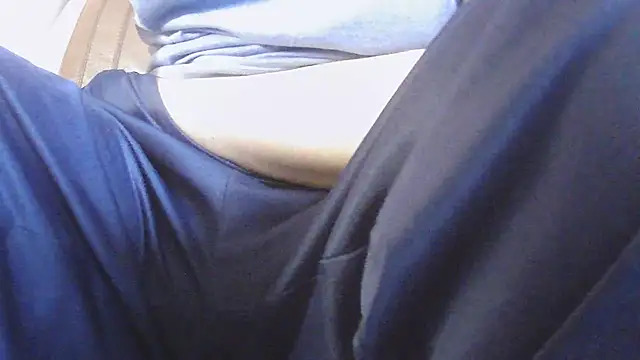 Taxidriver1988n Live XXX chat