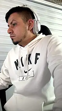 Chatroom XXX en direct de Rick_Adams