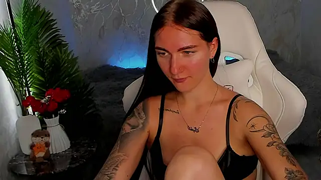 babyisperfect's Live XXX Chat