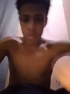Eduardo_mt18 Webcamshow