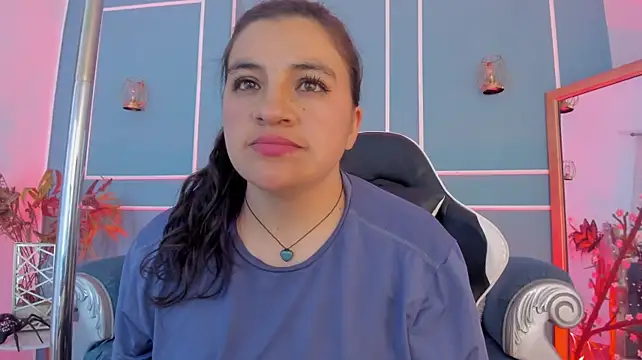 TaraTaylorr Live XXX-chat