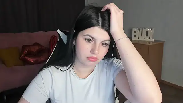 Chat XXX ao vivo de KisaModel
