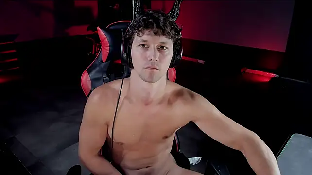dirty-bossn Live XXX chat