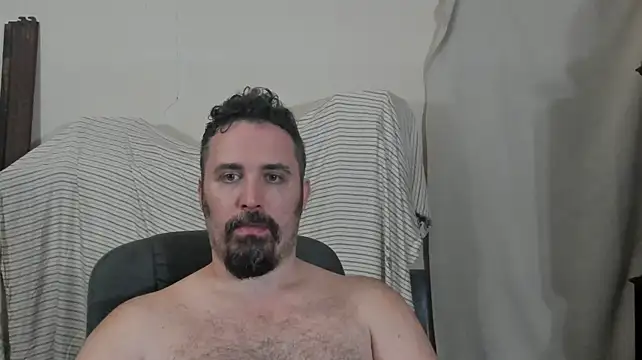 Metalstud's Live XXX Chat