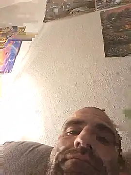 Chat XXX en directo de fitguy4u