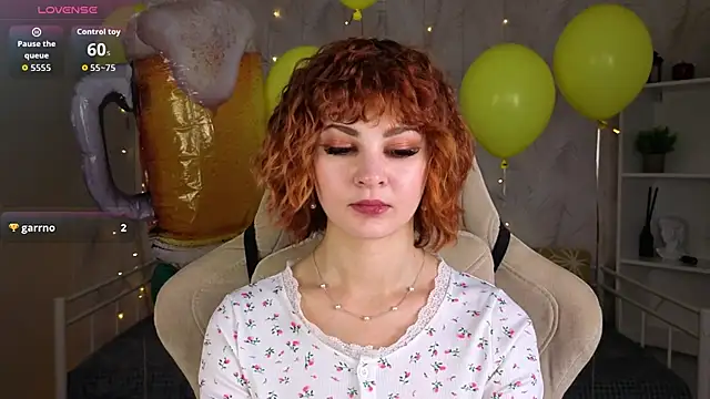 Kira__Fluffy's Live XXX Chat