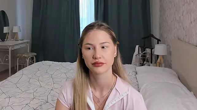 XXX chat uživo modela TanyaSoo