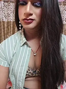 glitchwaligirl Adlı Modelin Canlı XXX Sohbeti