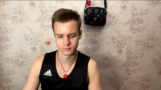 Онлайн чат XXX BigBabyMax