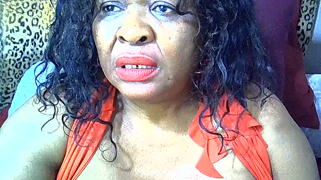 Ebony_Cougar Live XXX-Chat