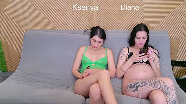 Ksenny Adlı Modelin Canlı XXX Sohbeti