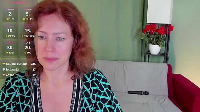 LeticiaRomano élő XXX-chatje
