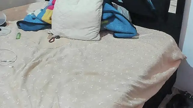 Chat XXX en directo de TrinityJames_
