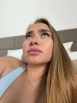 MonicaWestt Live XXX Chat
