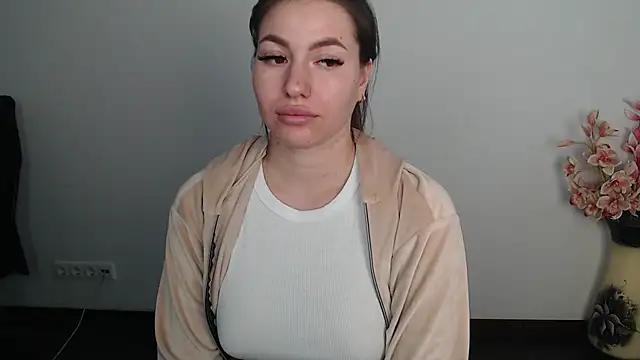 Trinny_Love: απευθείας συνομιλία ΧΧΧ