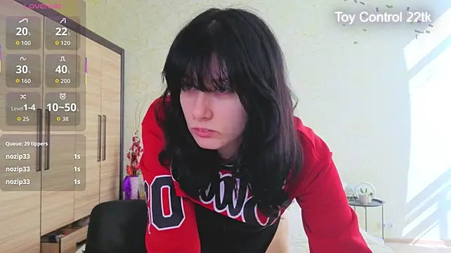 Chatroom XXX en direct de JulisSweet