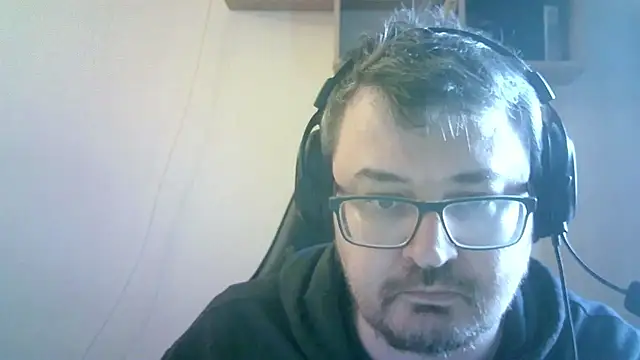 Živý XXX chat SirAbuser