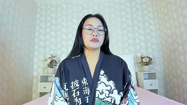 NatsumiHun's Live XXX Chat