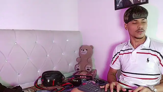 Chat XXX ao vivo de Angel_foxc13