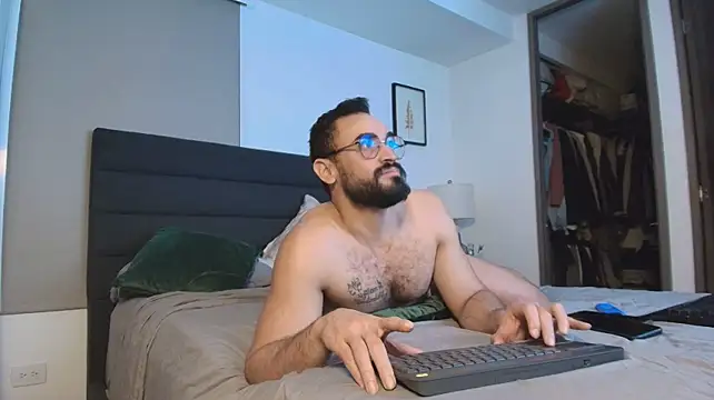Czat XXX na żywo – Nick_Gael