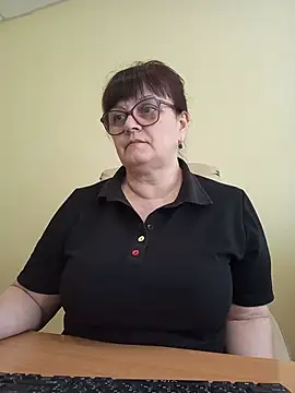 Chat +18 de BrandiOhNight ao vivo