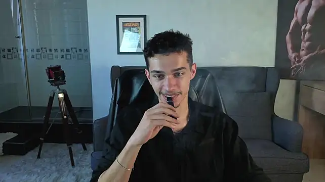 Chat +18 de KaydenDrew ao vivo