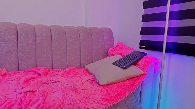 _scarletmoore live XXX chat
