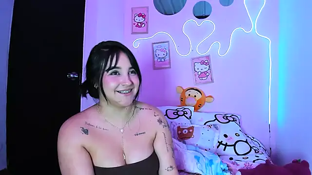 Chat +18 de Pamela_flame ao vivo