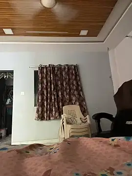 NoddingScorpion Chat XXX in diretta