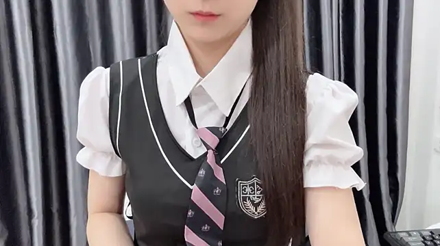 KaleAnisaのライブXXXチャット