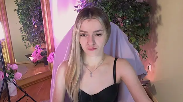 Czat XXX na żywo – E_l_i_z_e_
