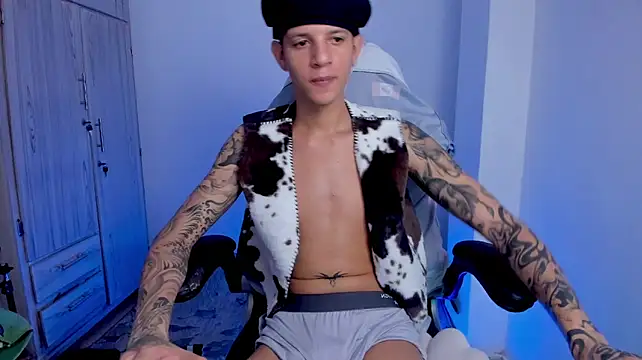 XXX chat uživo modela tylerrnova