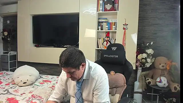 Živý XXX chat SpartacusDaddy48