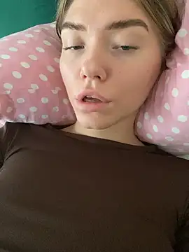 XXX chat uživo modela Lisaaa_Alisa