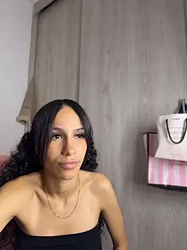 Miaa_love6969: απευθείας συνομιλία ΧΧΧ