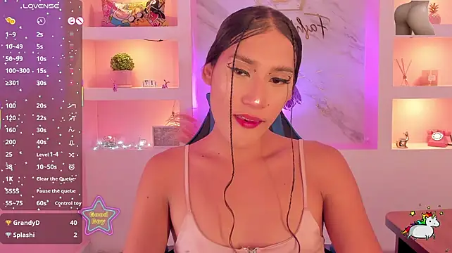 CamilaHarperr_のライブXXXチャット