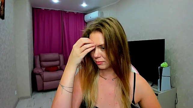 Chat XXX en directo de Strawberrye