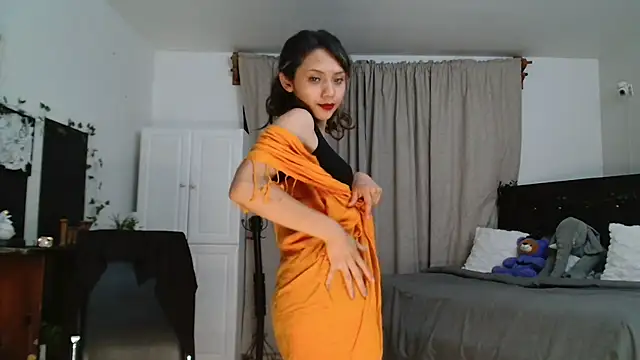 Chatroom XXX en direct de SKARLETEEN