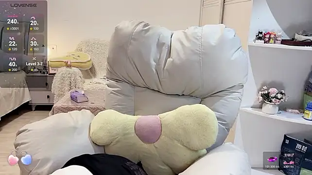 HH-1 Chat XXX live