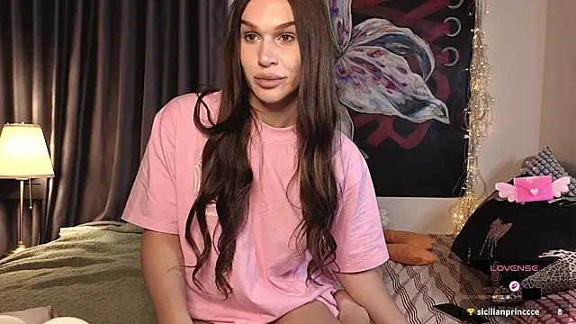 XXX chat uživo modela SophieTrner