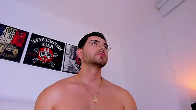 XXX chat uživo modela Ryan_cooper_1