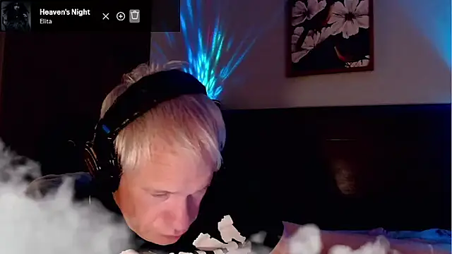 Snarfle82 Chat XXX live