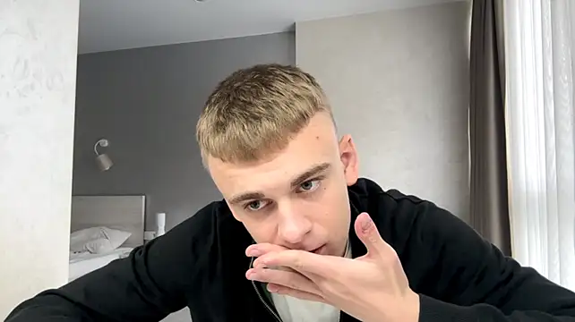 Živý XXX chat SoloFury