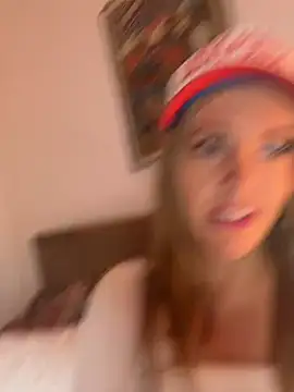 hollyharmd 라이브 XXX 채팅