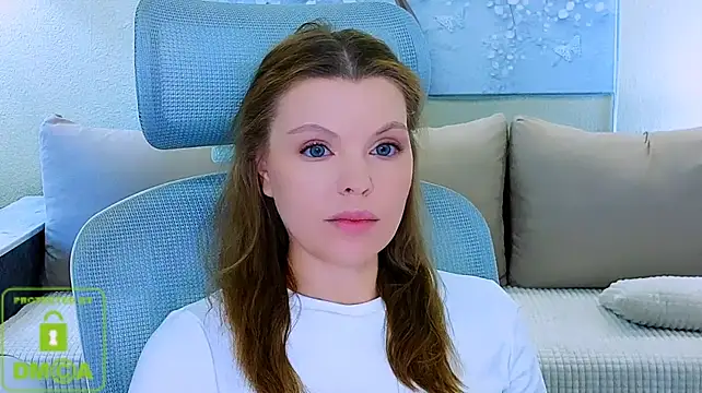 Glossier's Live XXX Chat