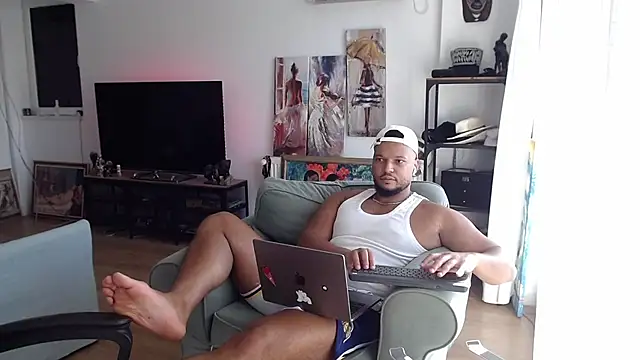 1LordKingsley Adlı Modelin Canlı XXX Sohbeti